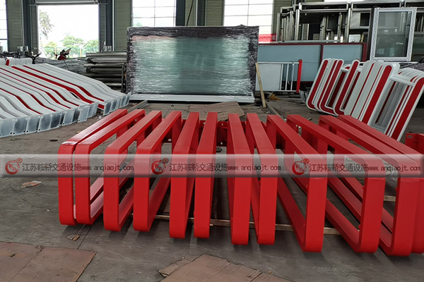 候車亭結(jié)構(gòu)如何規(guī)劃才能有更高的性價(jià)比