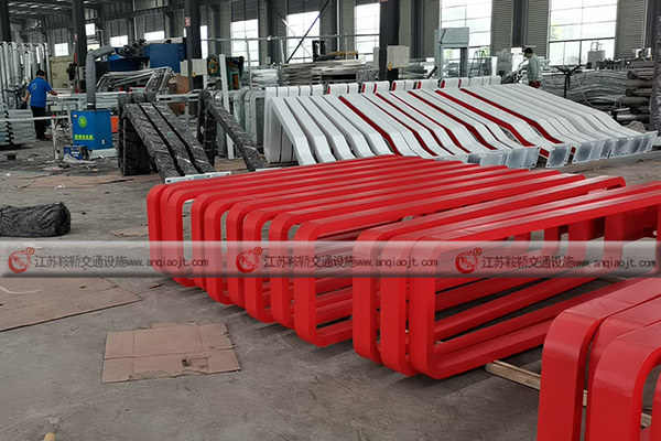 候車亭結(jié)構(gòu)如何規(guī)劃才能有更高的性價(jià)比