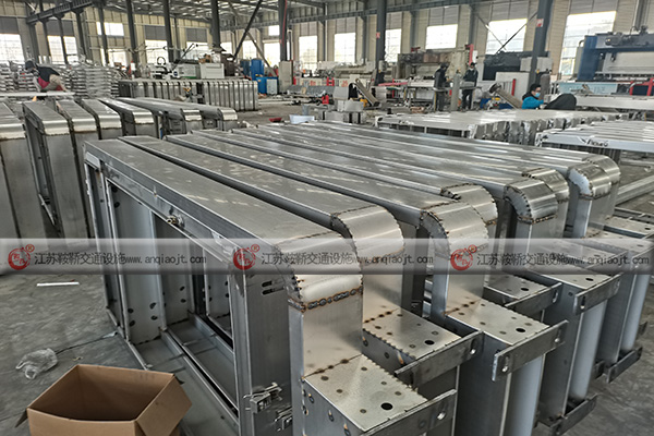 <strong>候車亭設(shè)計重點要素，這幾個應(yīng)優(yōu)先考慮</strong>