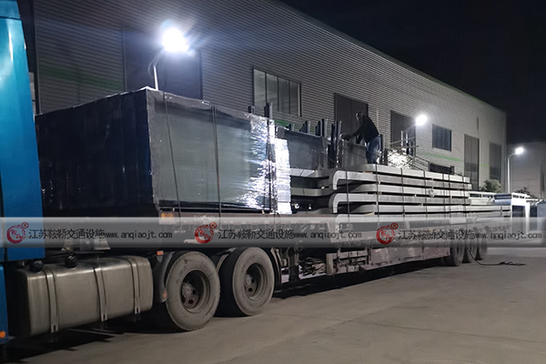 <strong>優(yōu)質(zhì)的候車(chē)亭廠家該如何選擇？</strong>