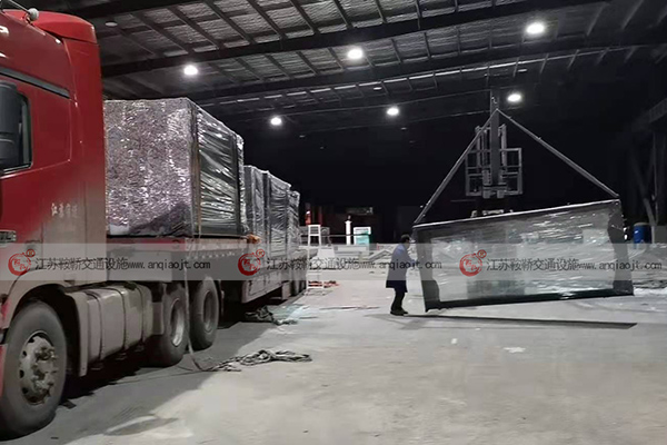 烏魯木齊公交候車(chē)亭公交站臺(tái)生產(chǎn)廠家