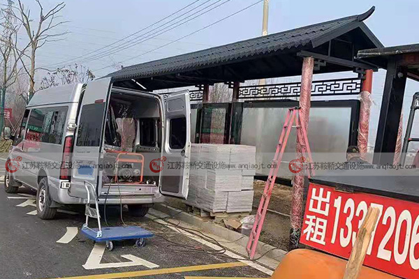 <strong>線上如何了解公交候車亭廠實力</strong>