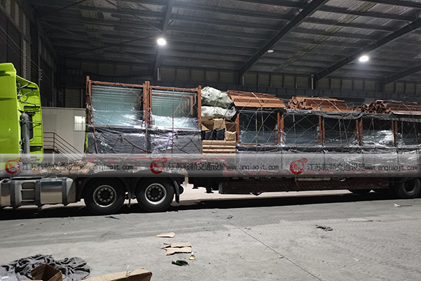 <strong>兩大建造趨勢的公交候車亭設(shè)計(jì)說明，和現(xiàn)代化可以接軌。</strong>