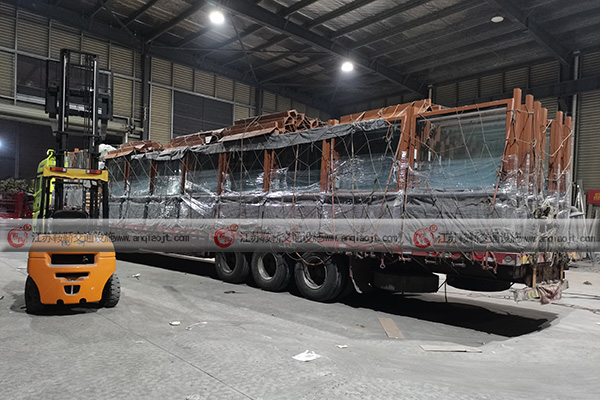 <strong>公交候車亭設(shè)計(jì)需要講究哪些方面？</strong>