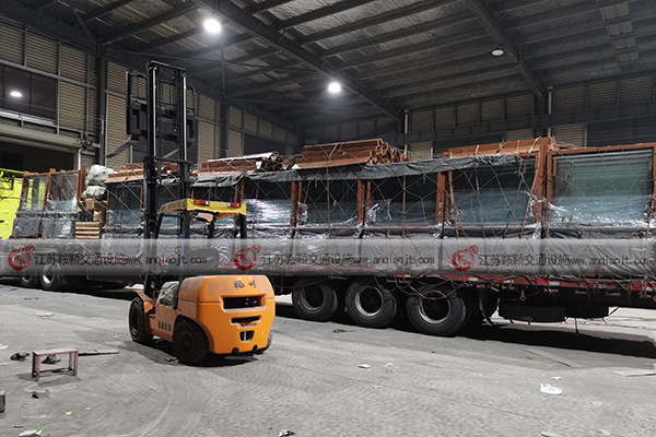 <strong>公交候車亭多少錢取決于那些要素？企業(yè)如何實(shí)現(xiàn)低成本？</strong>