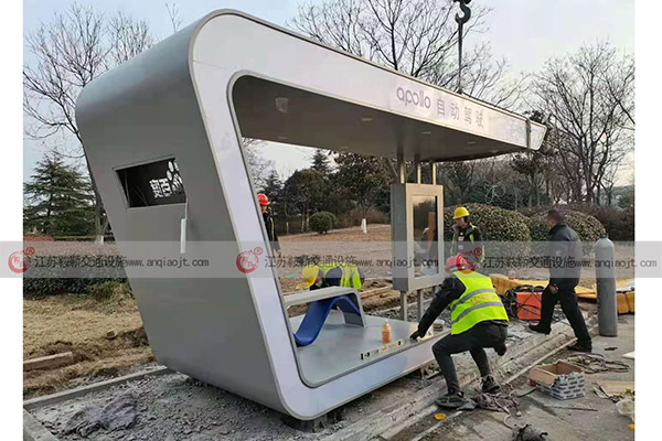 <strong>城市公交站臺怎么選擇？愿意在生產(chǎn)廠家購買多嗎</strong>