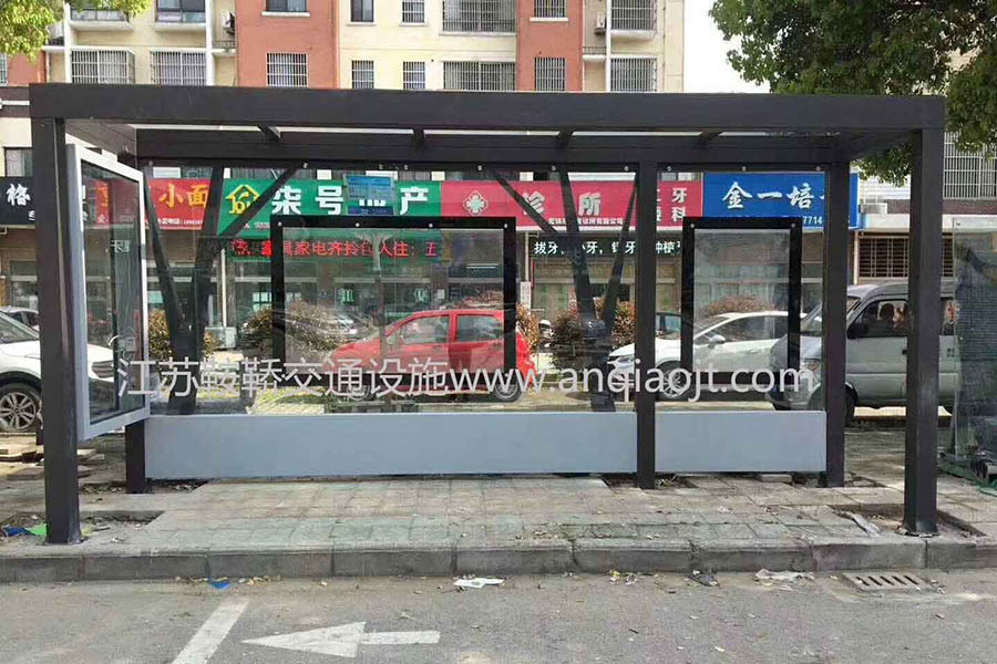 浙江金華公交候車(chē)亭案例