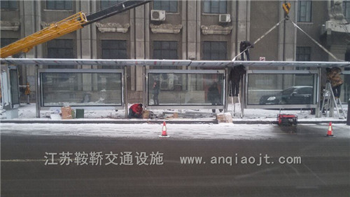 公交候車亭