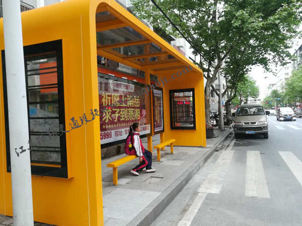 湖南衡陽公交候車亭案例